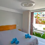 بيت للعطل Pool Level Flat In Parque Santiago 1 *