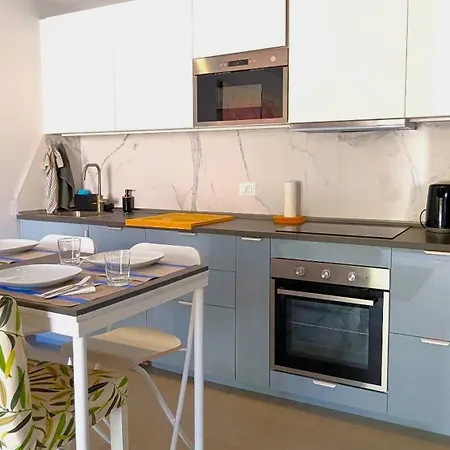 Holiday home Pool Level Flat In Parque Santiago 1 Playa de las Americas (Tenerife)