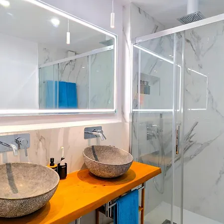 Pool Level Flat In Parque Santiago 1 別荘 *