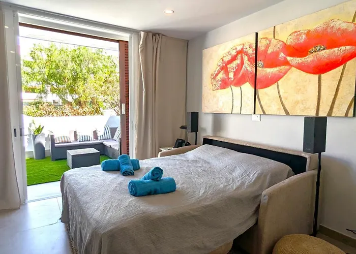 Pool Level Flat In Parque Santiago 1 Holiday home *